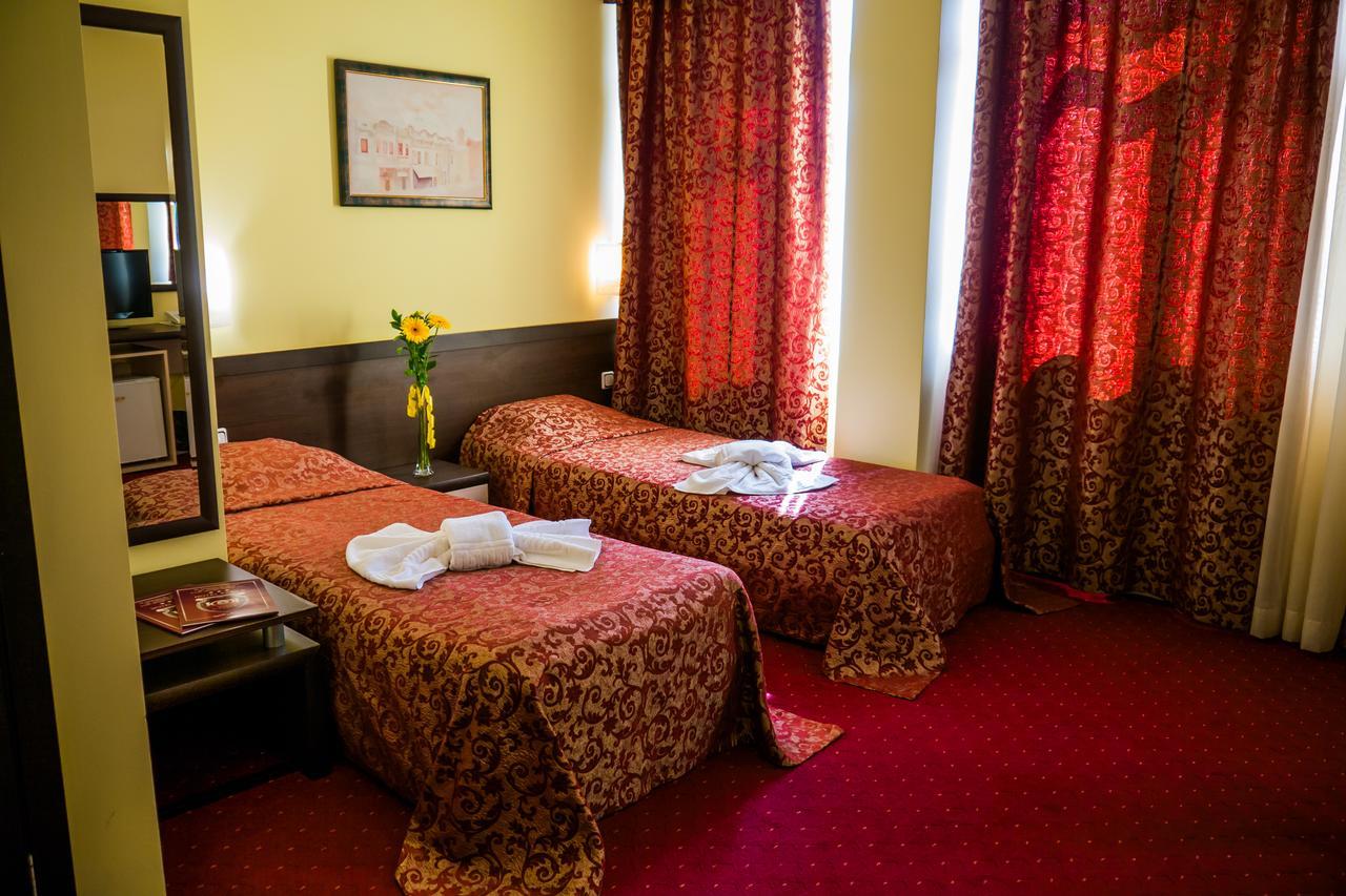 ימבול Hotel Kabile מראה חיצוני תמונה