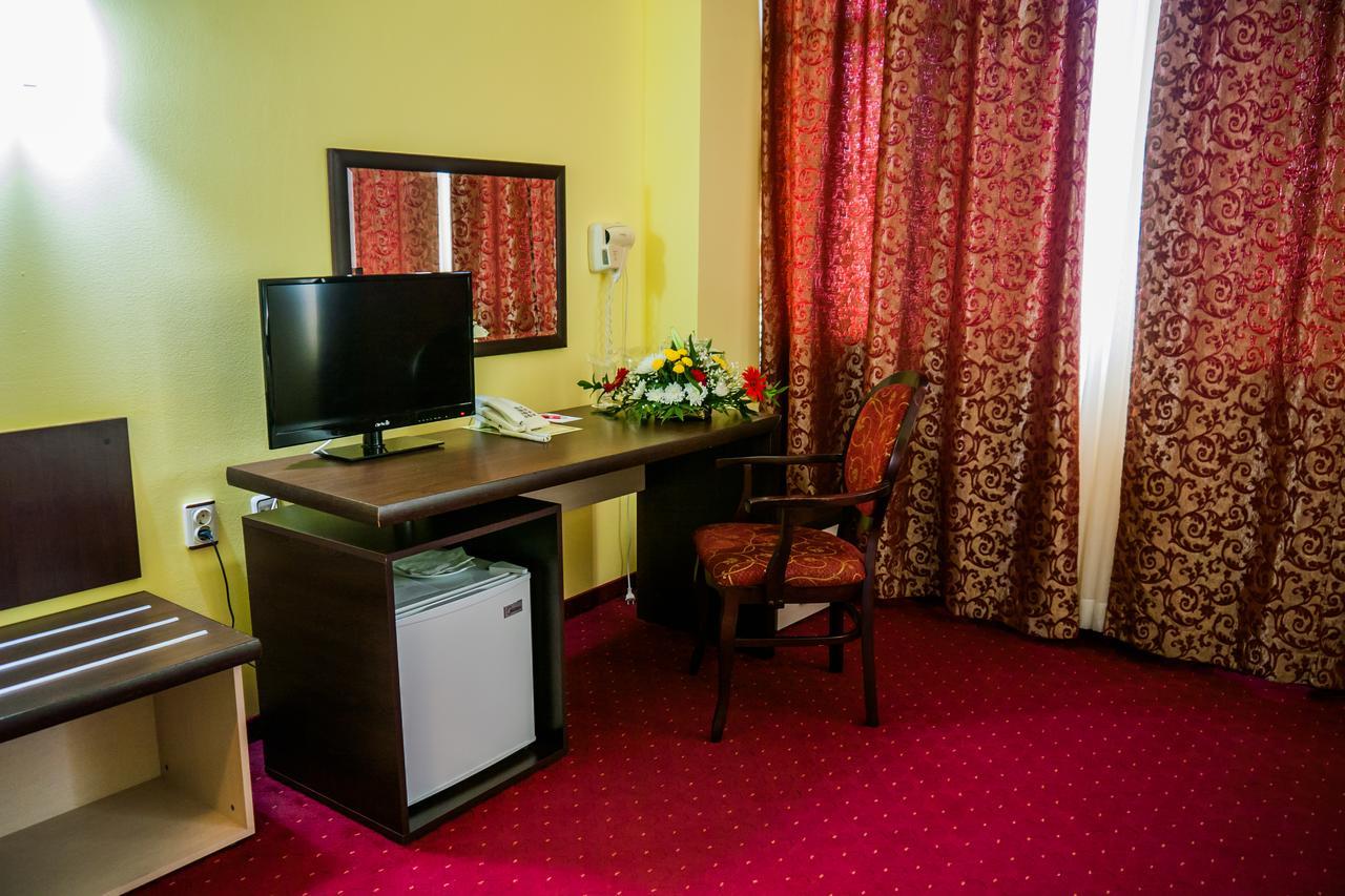 ימבול Hotel Kabile מראה חיצוני תמונה